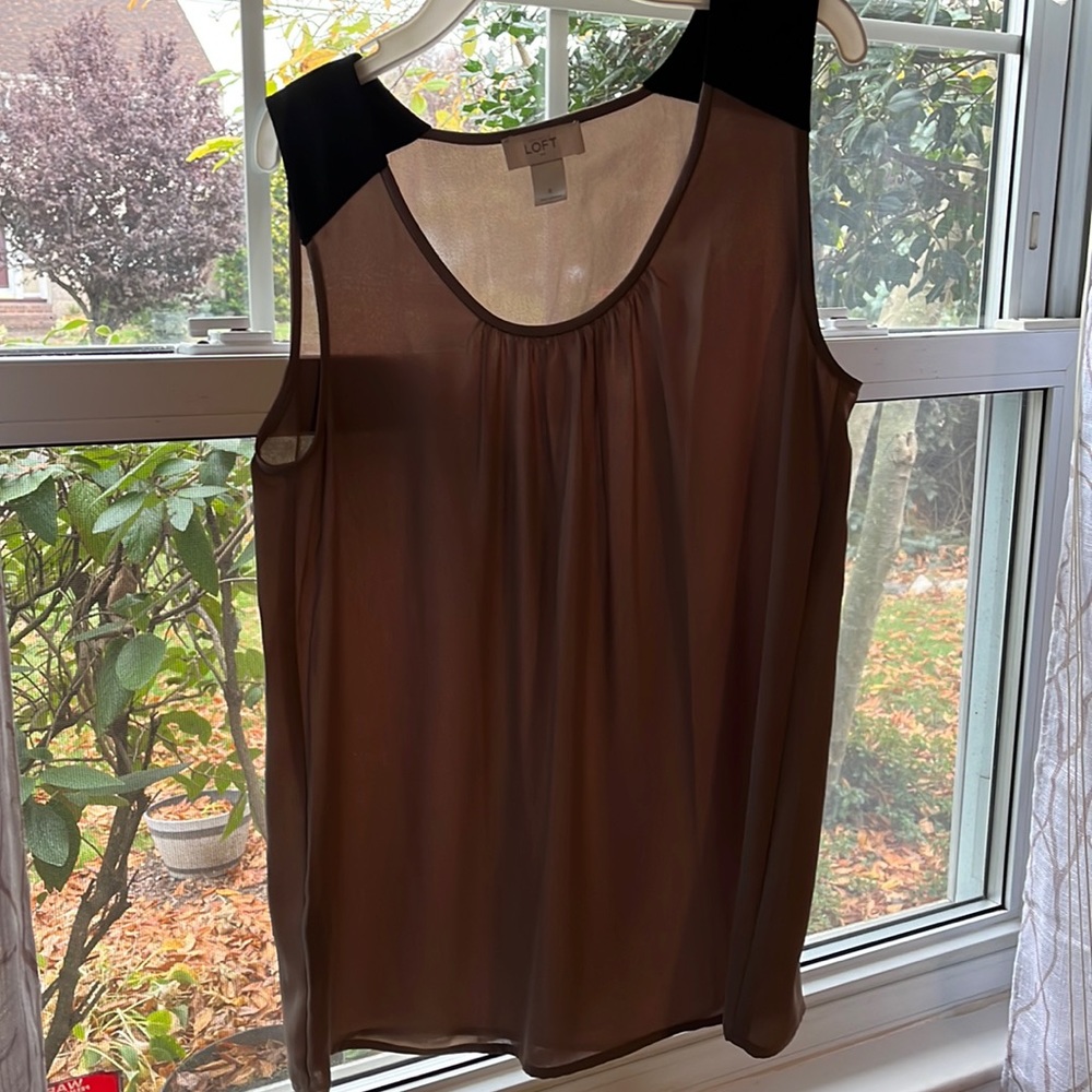 Women’s Flowy Tank